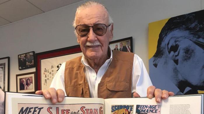 Biografi stan lee penulis komik