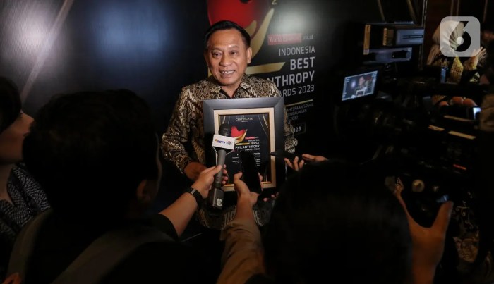 Biografi eddy kusnadi sariaatmadja raja media terkaya di indonesia