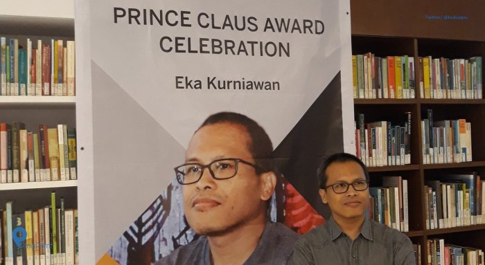 Biografi mochtar lubis kisah sastrawan hebat dari indonesia