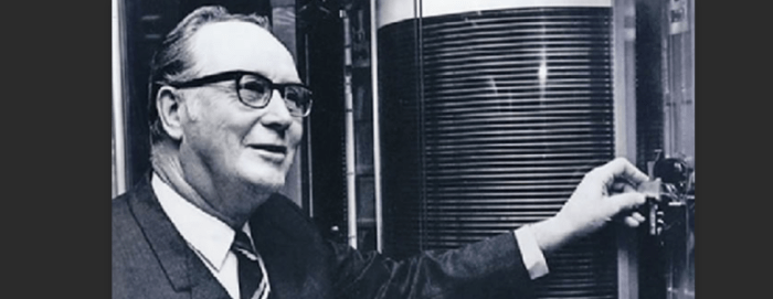 Johnson reynold pioneers computer tech timetoast he Biografi reynold b johnson penemu hard