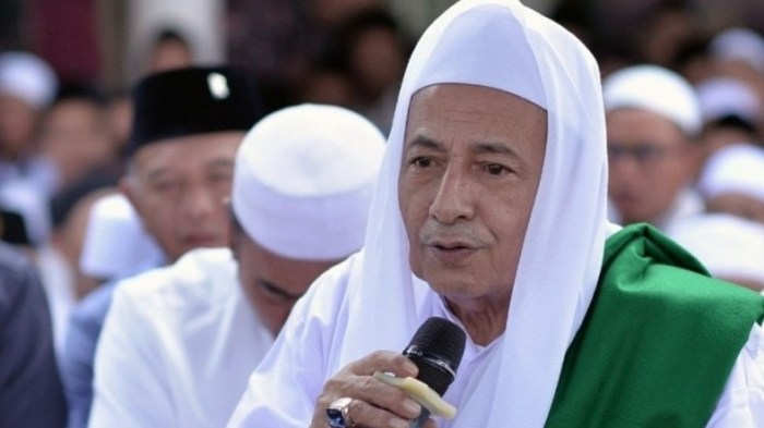 Biografi habib luthfi ulama paling low profile di kalangan masyarakat