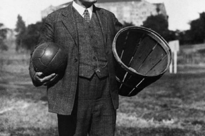 Naismith inventor doodle celebrates Biografi james naismith penemu bola