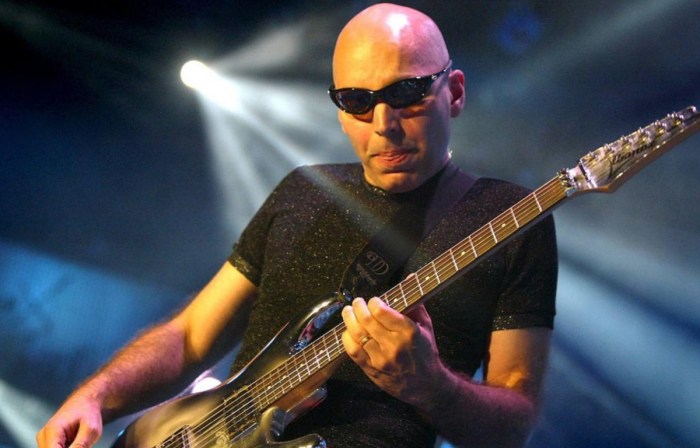 Biografi joe satriani guru gitar dunia