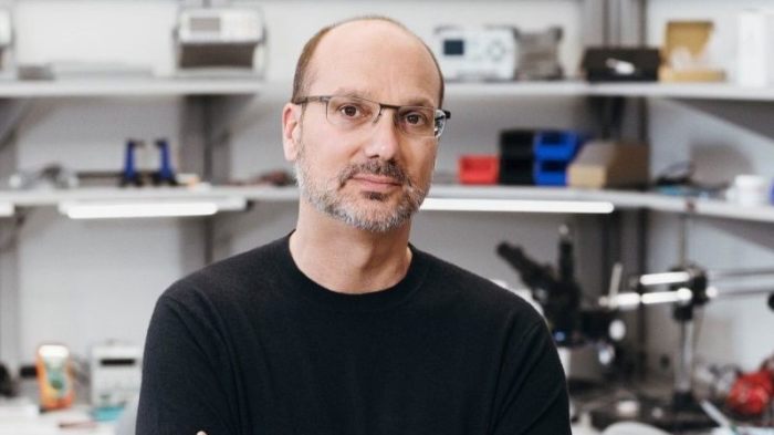 Android founder andy rubin Biografi andy rubin penemu os android