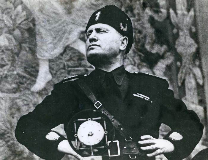 Biografi benito mussolini