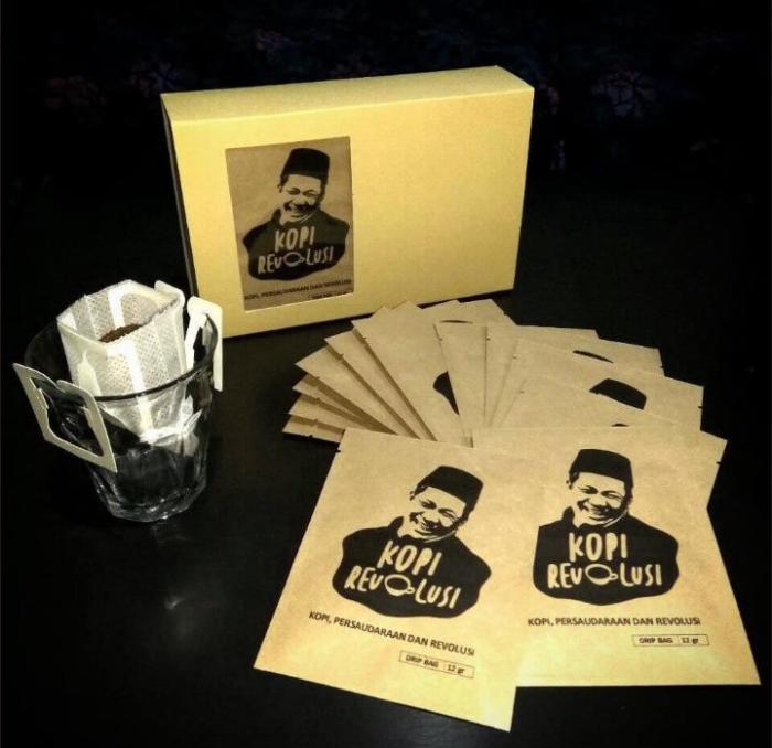 Biografi fahri hamzah dari penjual kopi menjadi pimpinan dpr