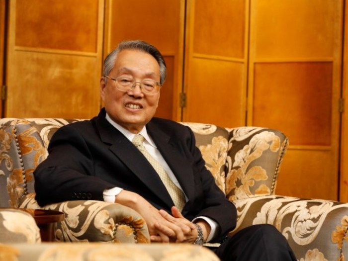 Acer founder taipei seeks chairman stan huang Biografi stan shih pendiri acer