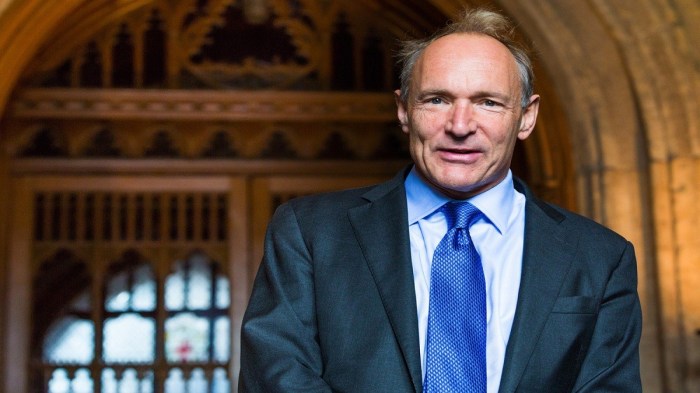 Biografi tim berners lee penemu www