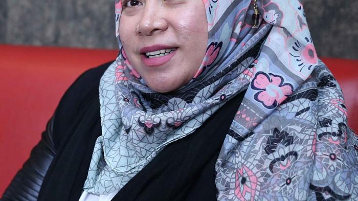 Biografi melly goeslaw sang ratu