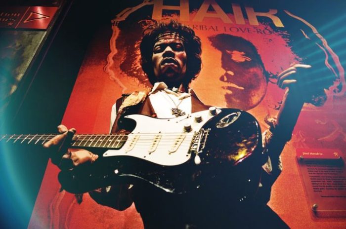 Biografi jimi hendrix sang dewa gitar