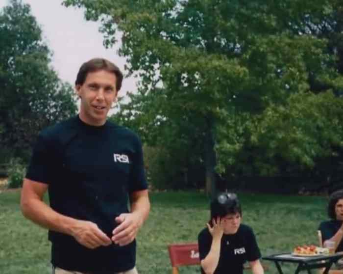 Biografi larry ellison pendiri