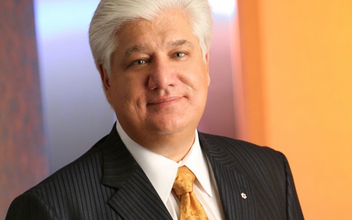 Biografi mike lazaridis penemu dan