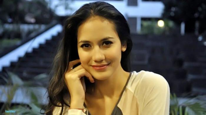 Pevita kisah perjalanan hidupnya