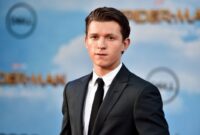 4244736280 Tom holland si anak ajaib hollywood