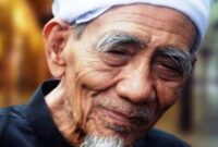 88aa1fe6e4523cdc2449f03868734be9 Profil dan biografi kh maimun zubair mbah moen