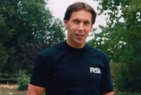 Biografi-Larry-Ellison-768x467-1 Biografi larry ellison pendiri