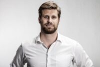 Lazada bittner maximilian economy Biografi maximilian bittner pendiri lazada