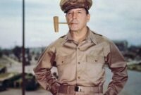 Macarthur douglas 1950 uss mckinley Macarthur douglas 1950 uss mckinley